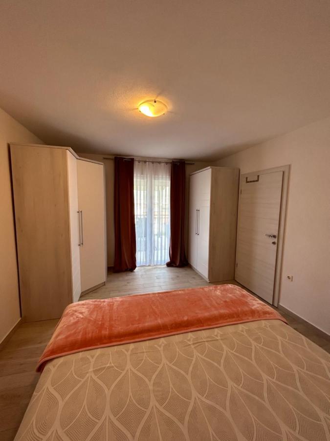 Apartment Salov Trogir Exterior photo